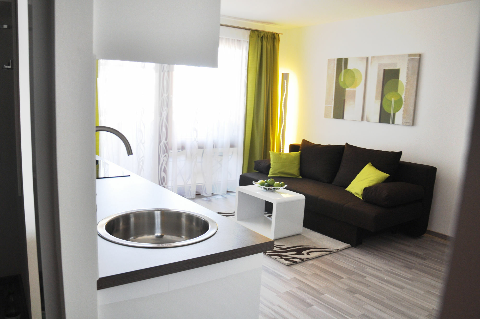 Traditional Apartments Vienna Tav Exterior photo